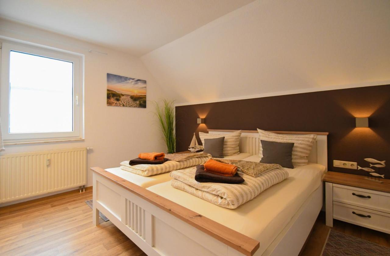 Ferienwohnung Weitblick Mit Logia Lobbe Buitenkant foto