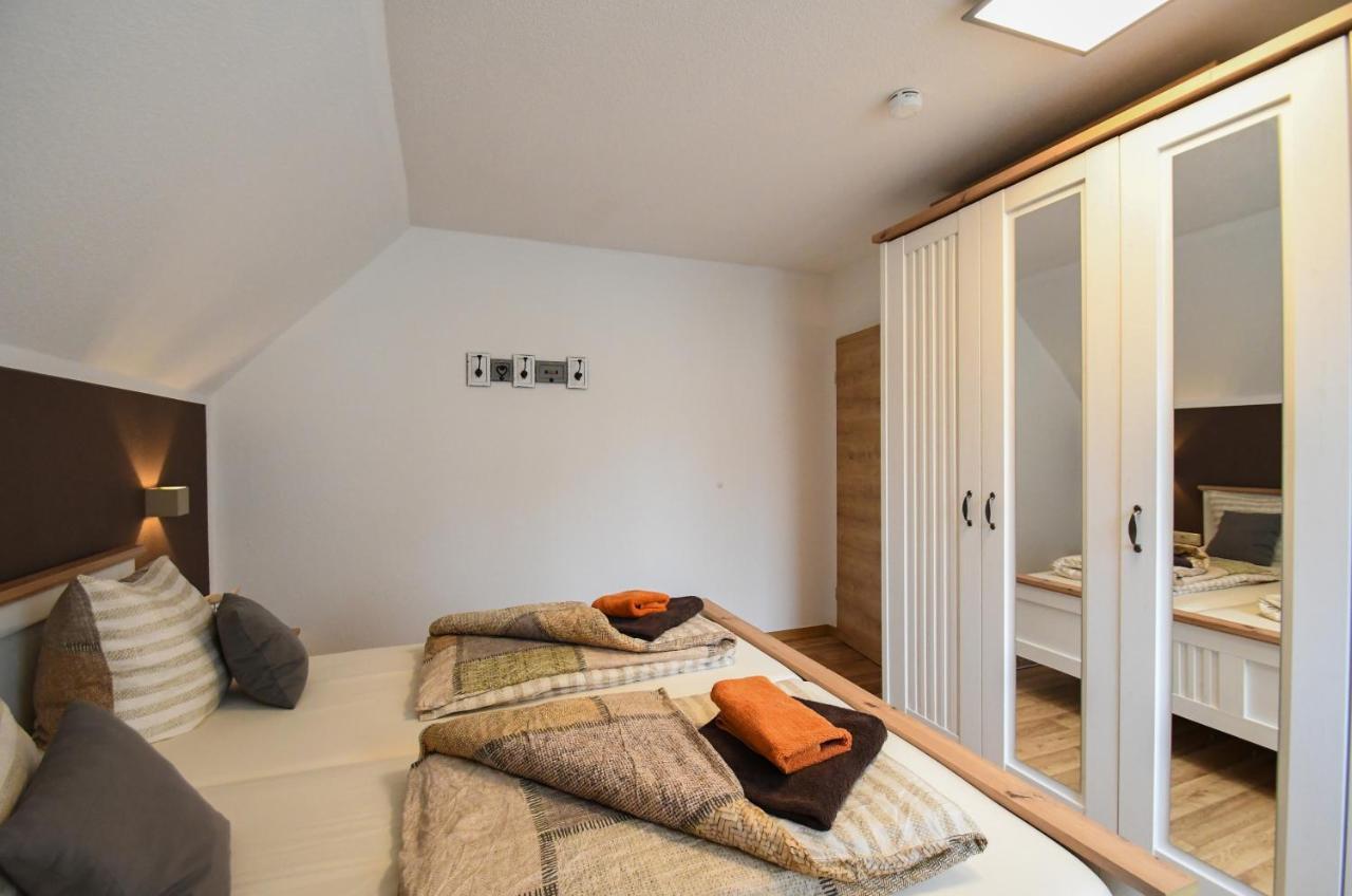 Ferienwohnung Weitblick Mit Logia Lobbe Buitenkant foto